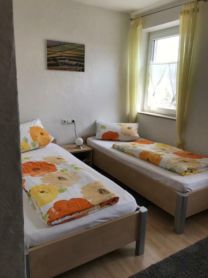 Апартаменти Ferien- Und Winzerhof Ute Braun Нордгайм Екстер'єр фото